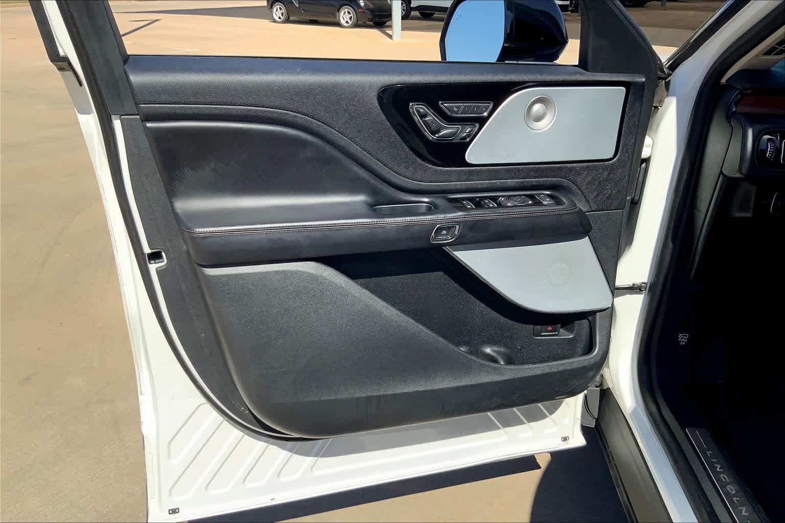 2020 Lincoln Aviator Reserve photo 22