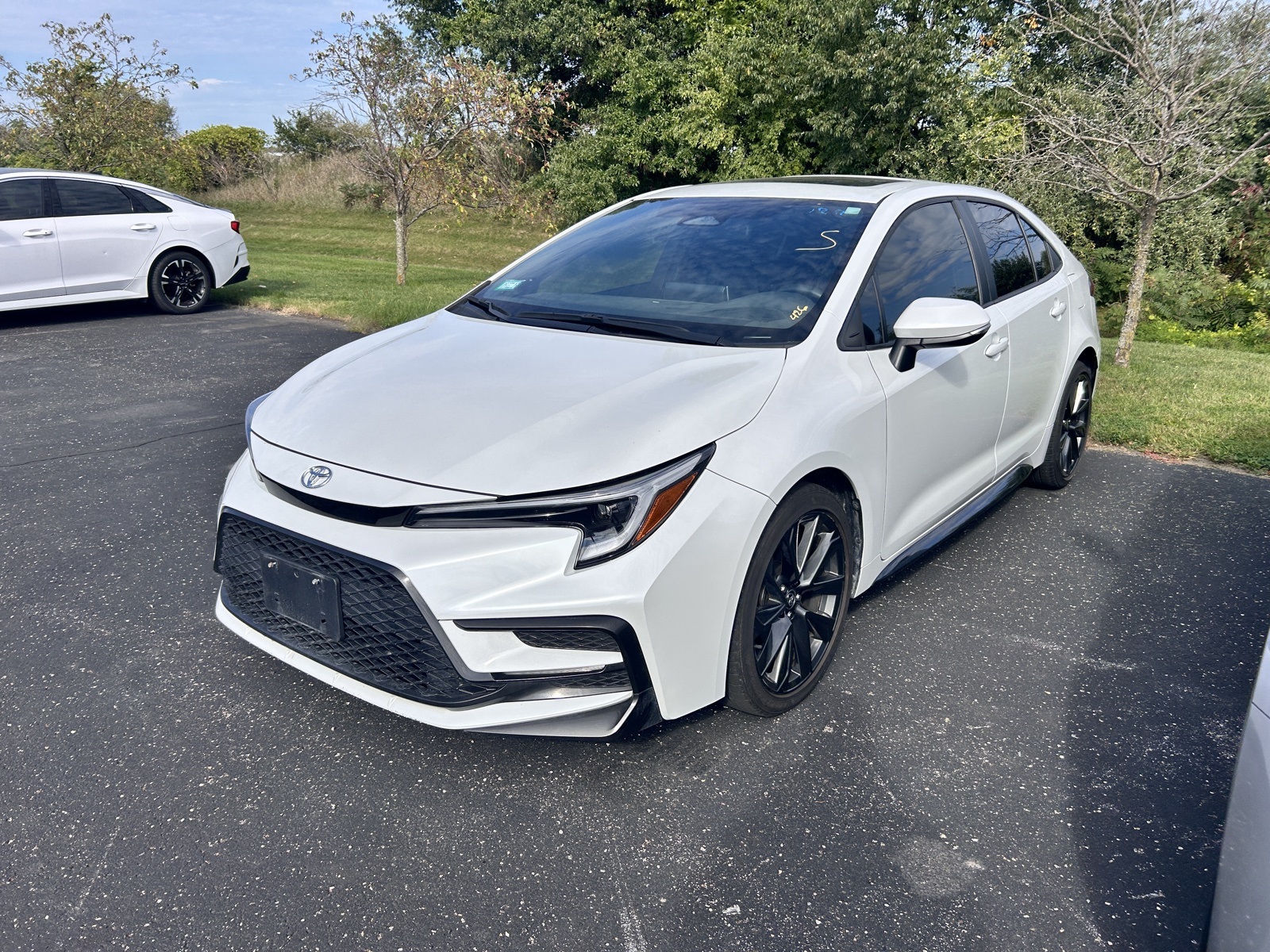2024 Toyota Corolla XSE photo 3