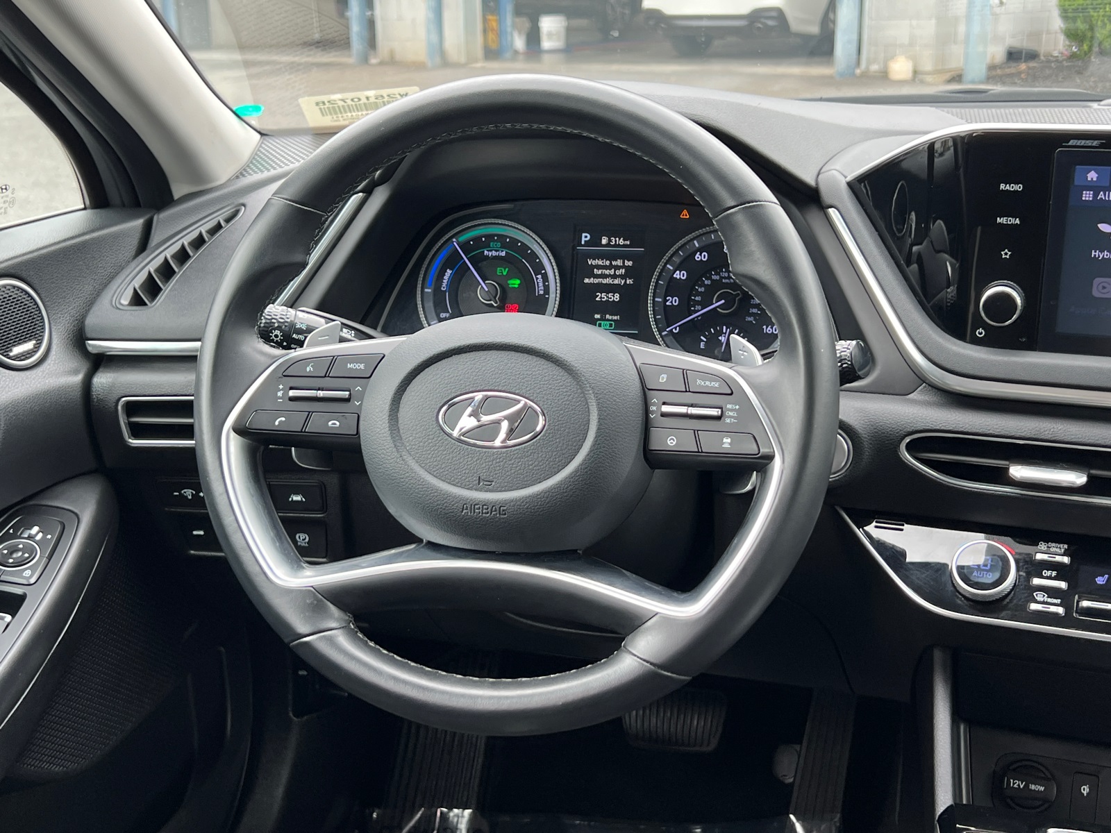 2022 Hyundai Sonata Hybrid SEL photo 17