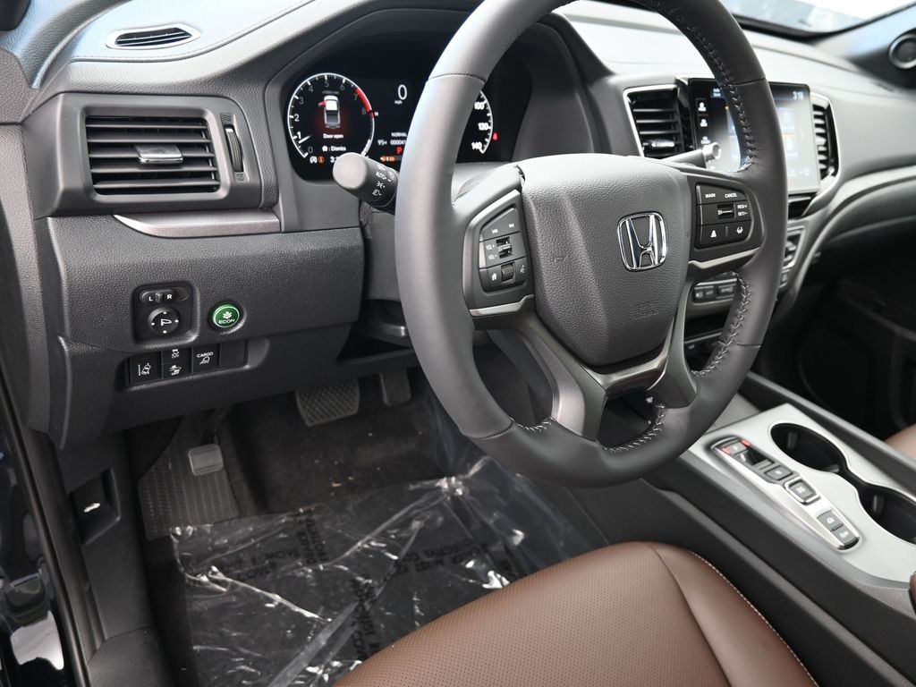 2025 Honda Ridgeline RTL photo 13