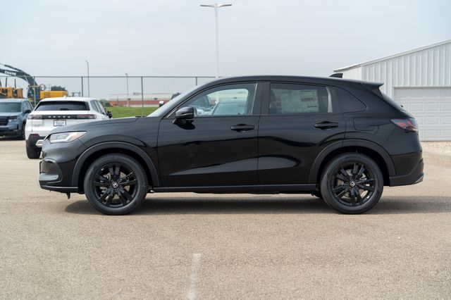 2026 Honda HR-V Sport photo 3