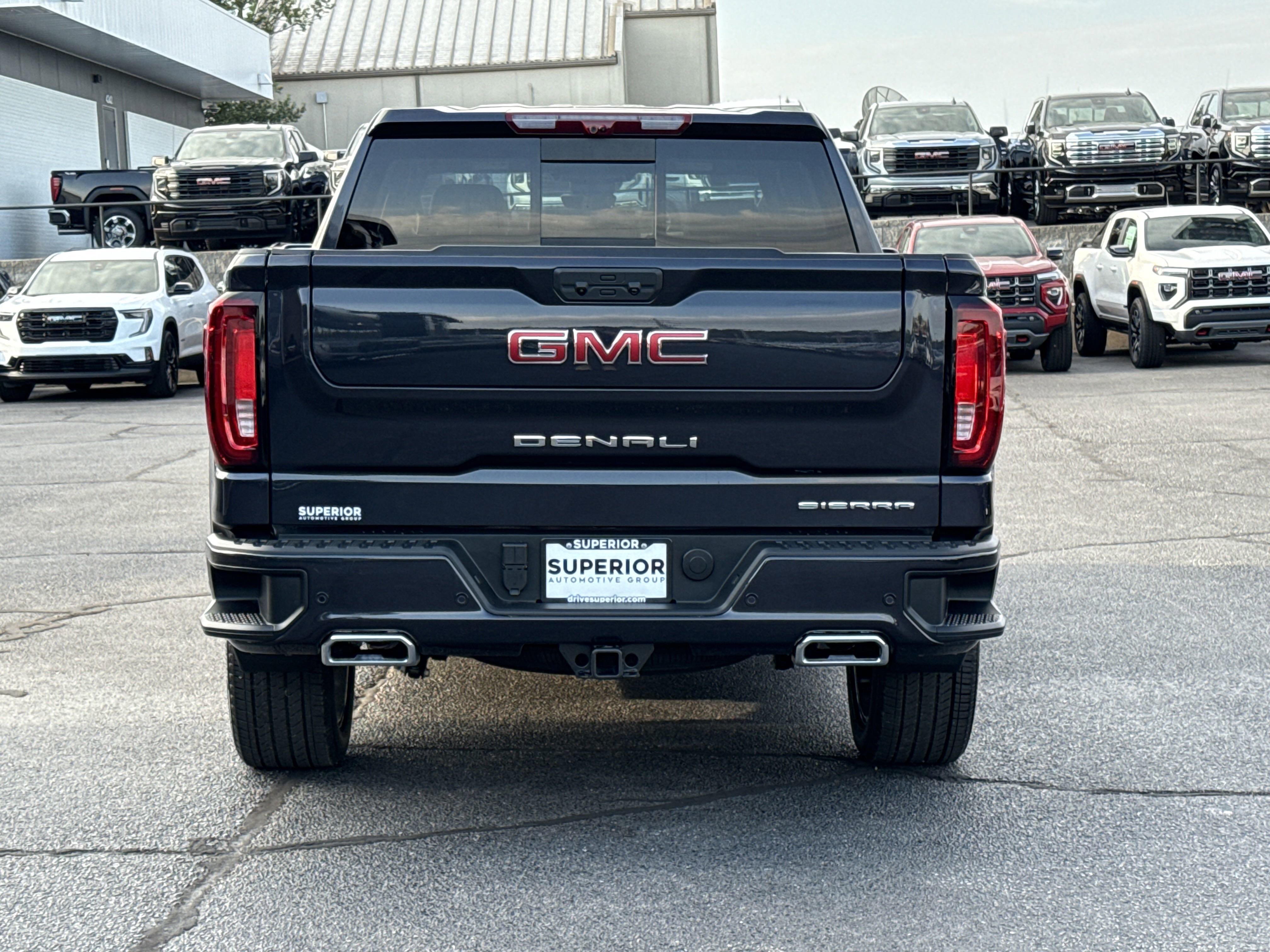 2025 Gmc Sierra Denali photo 3