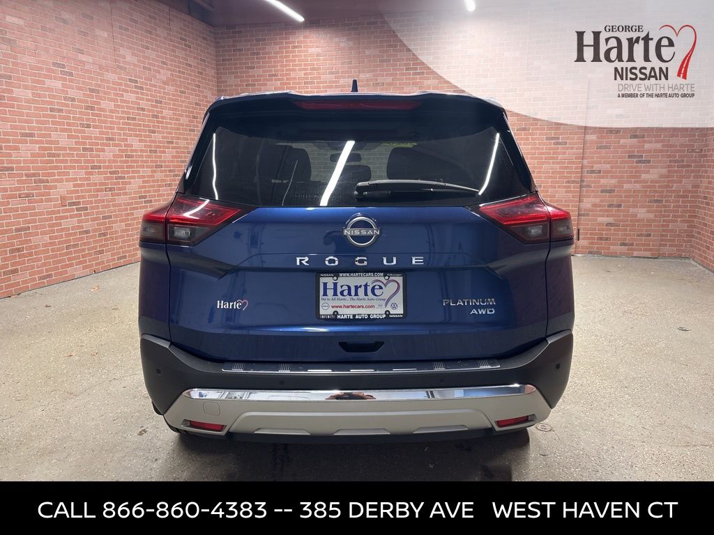 2023 Nissan Rogue Platinum photo 4