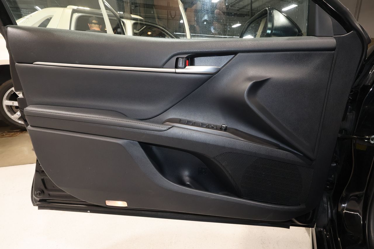 2024 Toyota Camry XSE photo 19