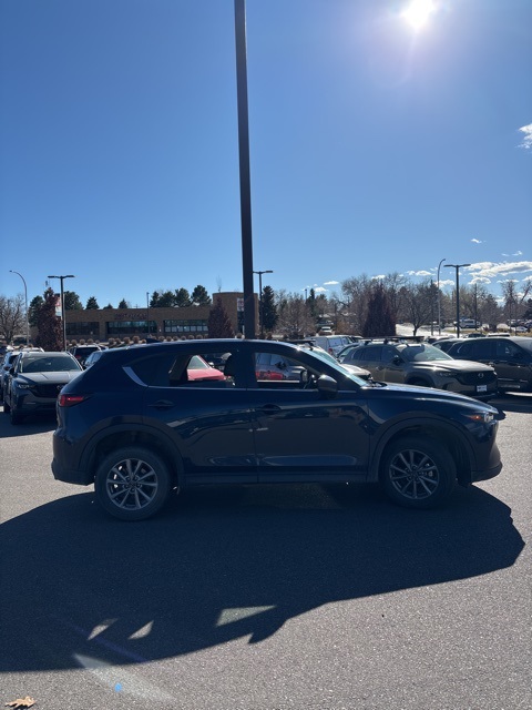 2023 Mazda CX-5 2.5 S Preferred photo 3