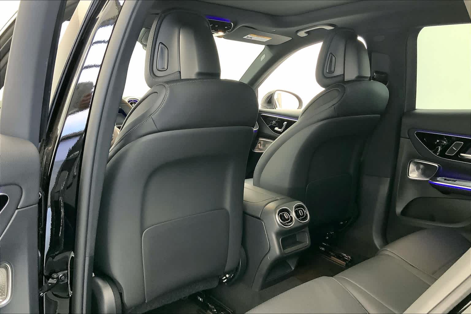 2025 Mercedes Benz GLC 300 4MATIC photo 12