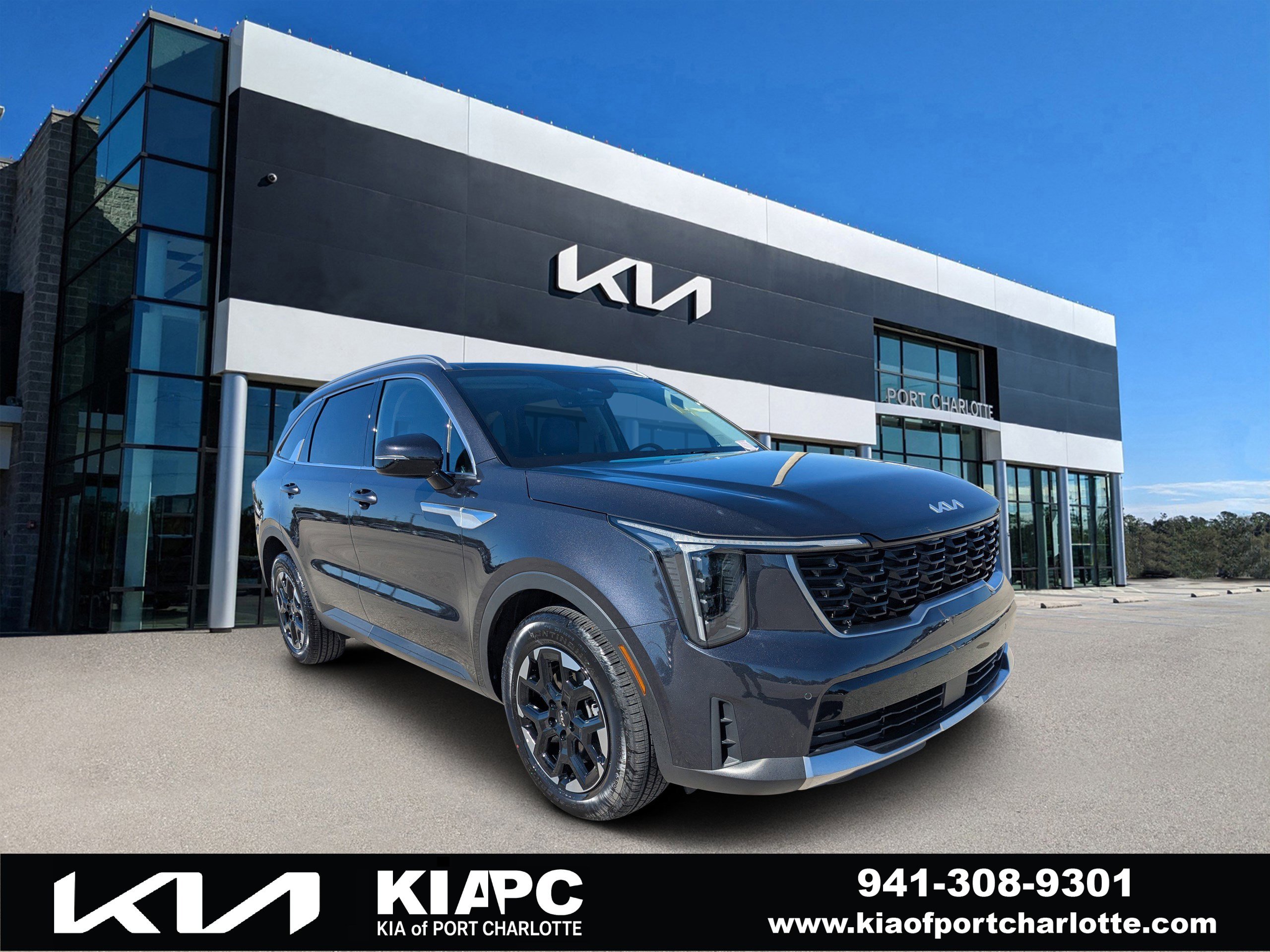 2025 Kia Sorento S's photo