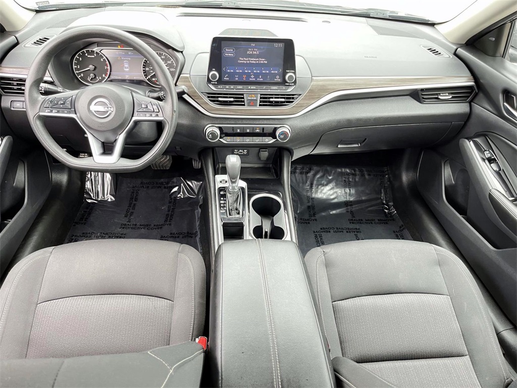 2023 Nissan Altima 2.5 SV photo 25