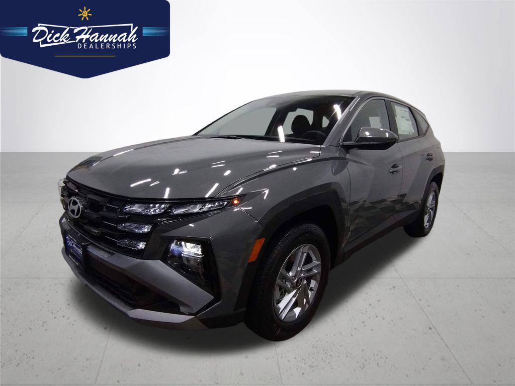 2026 Hyundai Tucson SE's photo