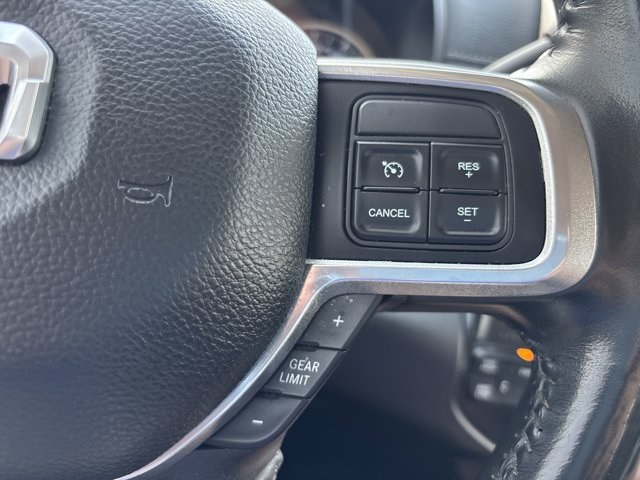 2022 Ram 3500 Laramie photo 31