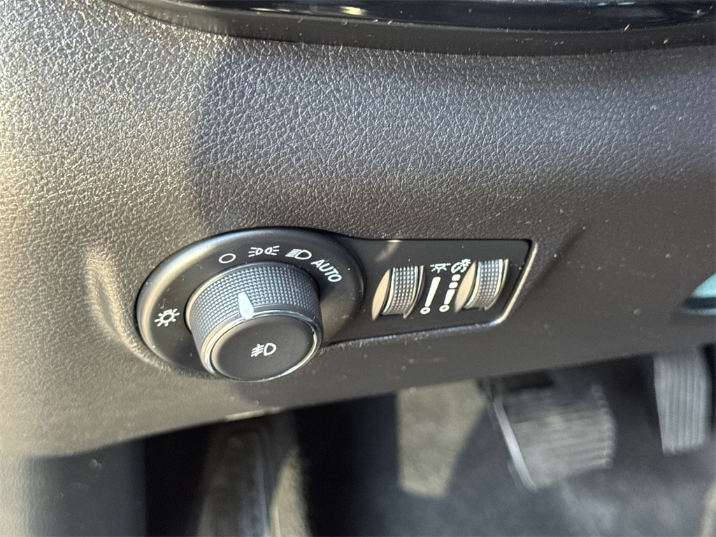 2024 Jeep Compass Trailhawk photo 27