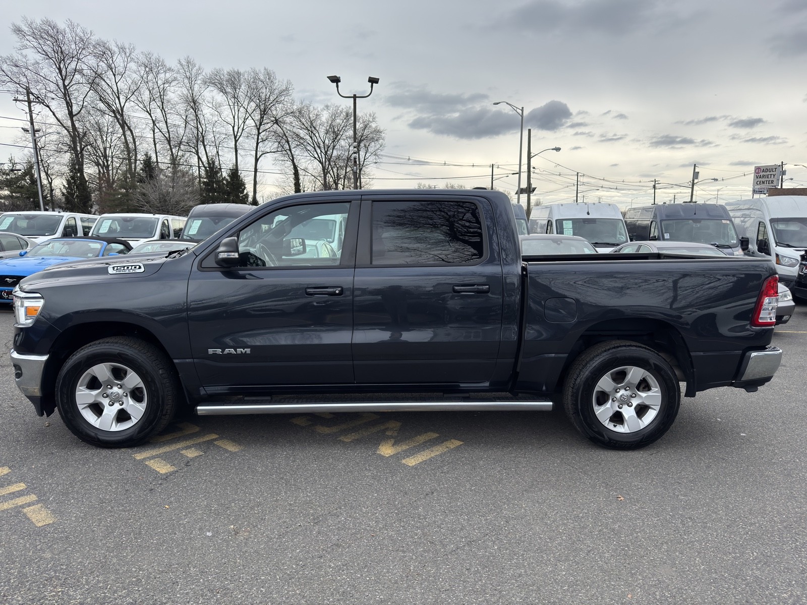 2021 Ram 1500 Big Horn photo 4