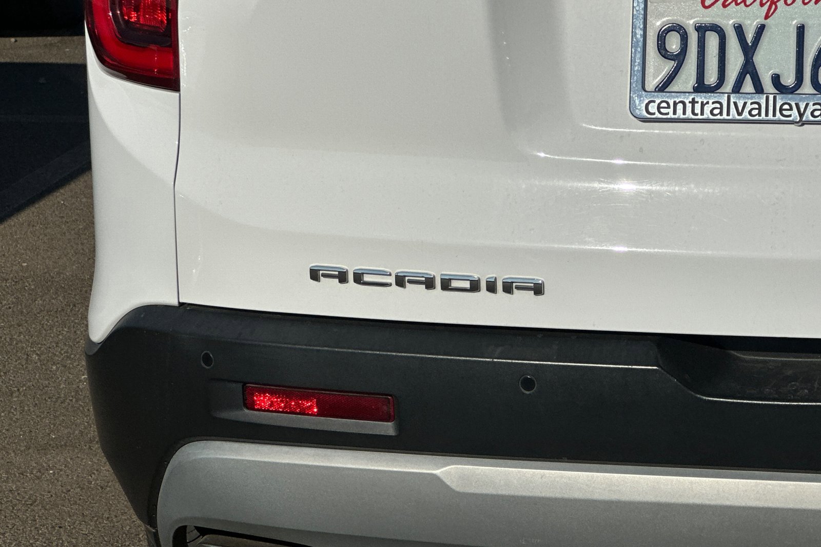 2020 Gmc Acadia SLT photo 5