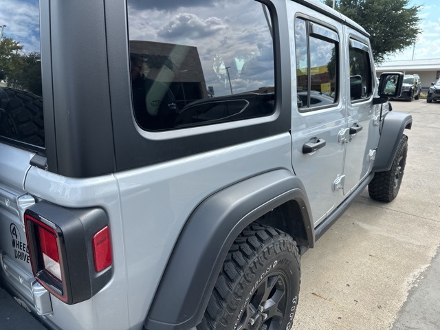 2023 Jeep Wrangler Willys photo 5