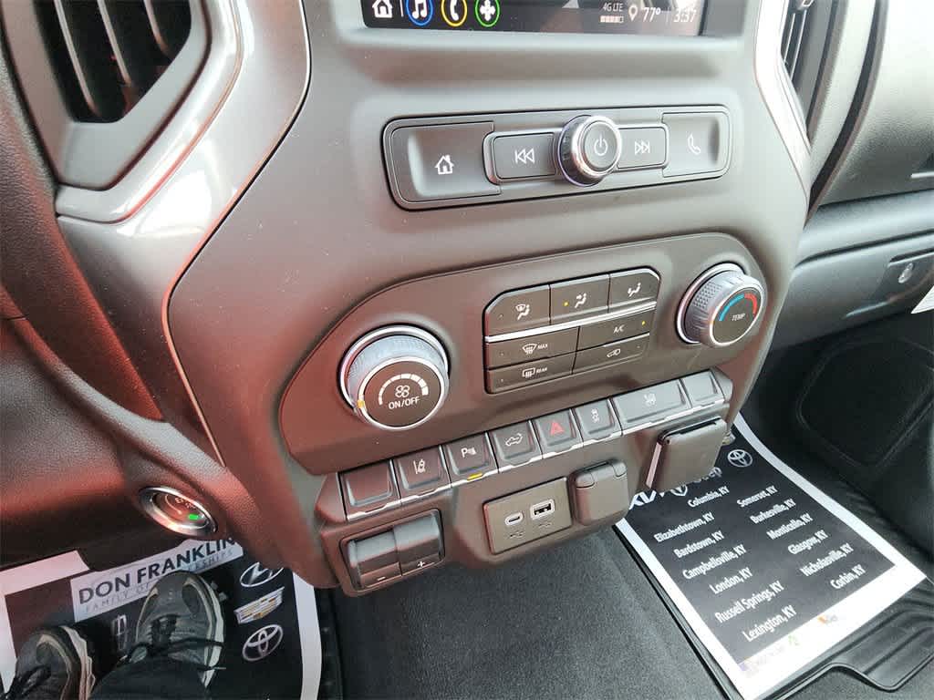 2025 Chevrolet Silverado 2500HD Custom photo 19