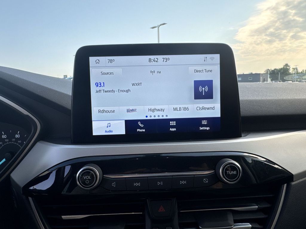 2022 Ford Escape SE photo 12