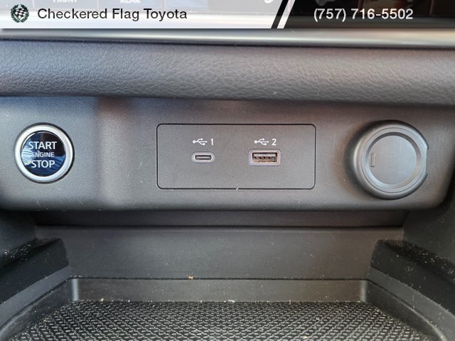 2022 Nissan Rogue SV photo 17
