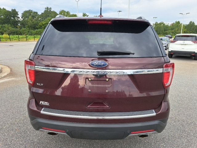 2018 Ford Explorer XLT photo 8