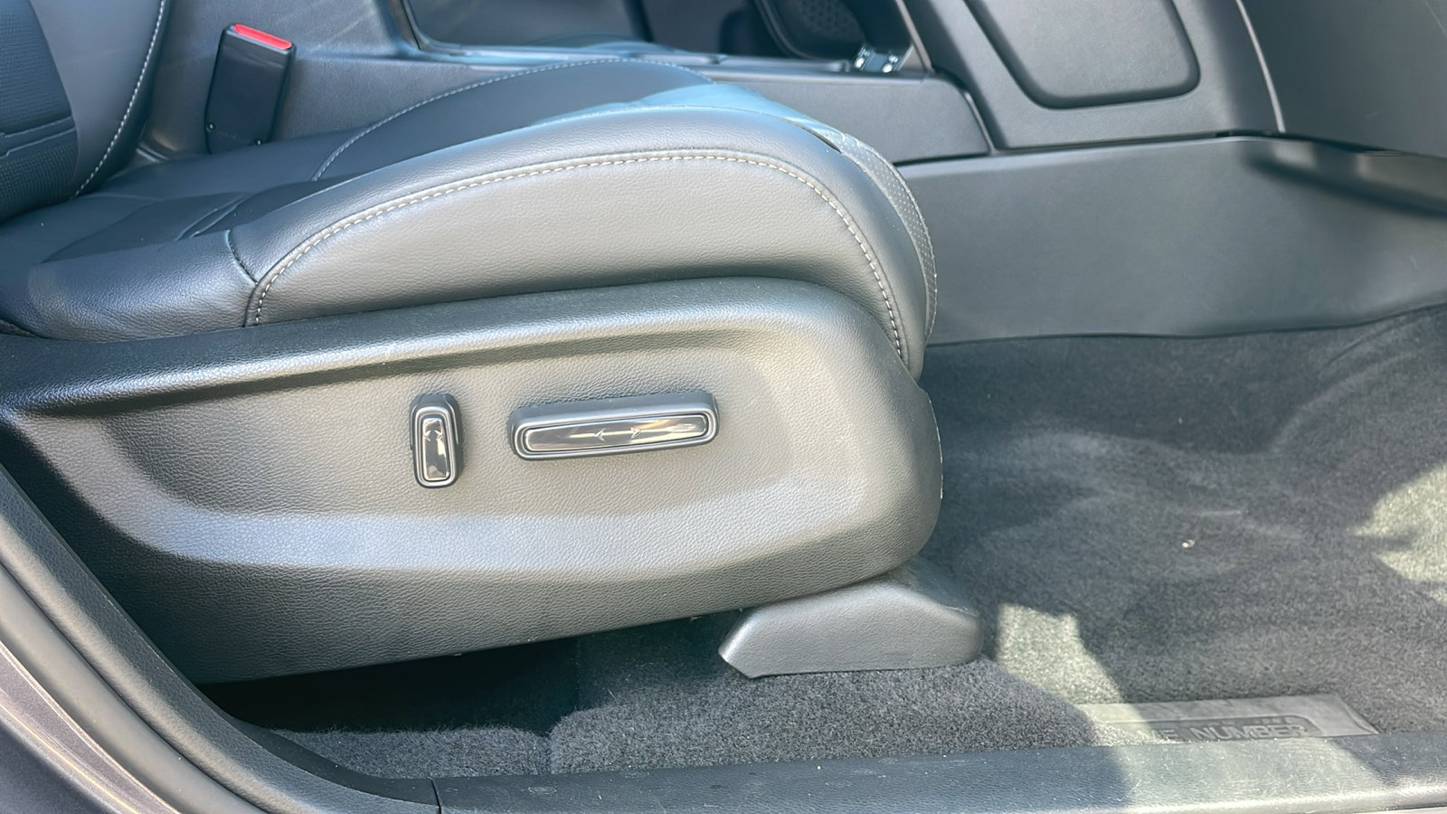 2022 Honda CR-V EX-L photo 28