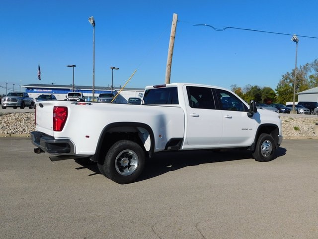 2024 Chevrolet Silverado 3500HD LT photo 3