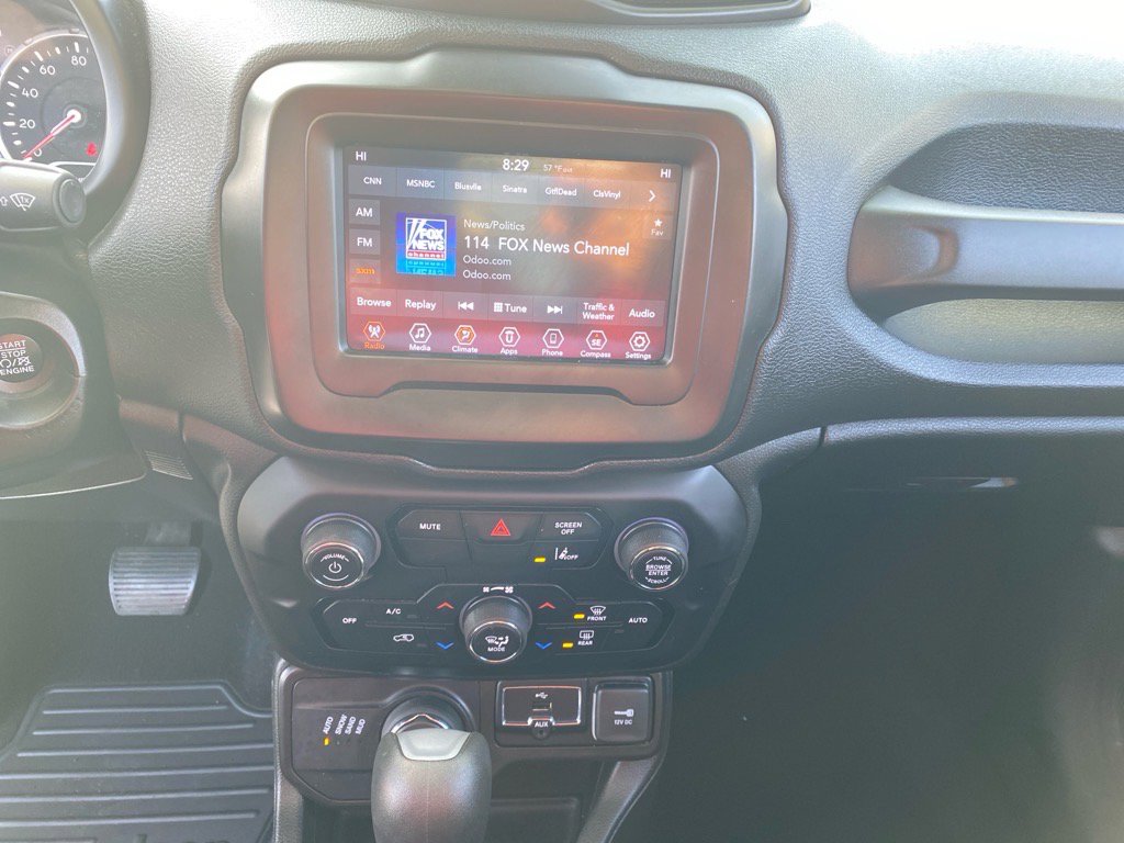 2021 Jeep Renegade Latitude photo 9