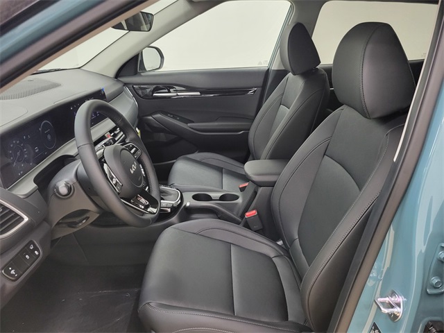 2026 Kia Seltos EX photo 11