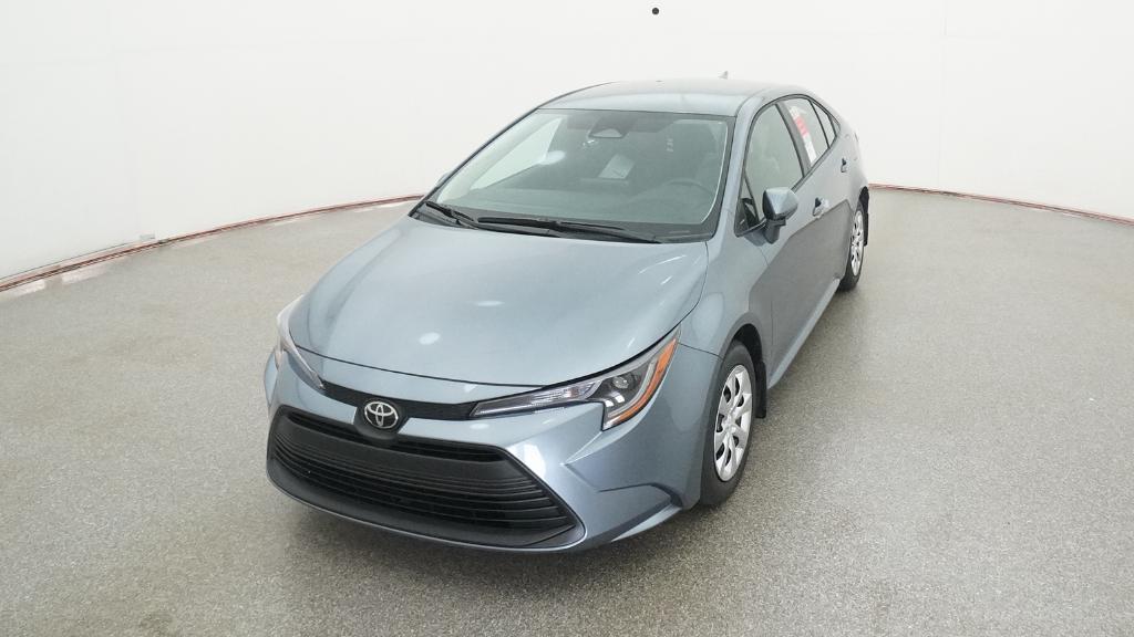 2026 Toyota Corolla LE photo 5