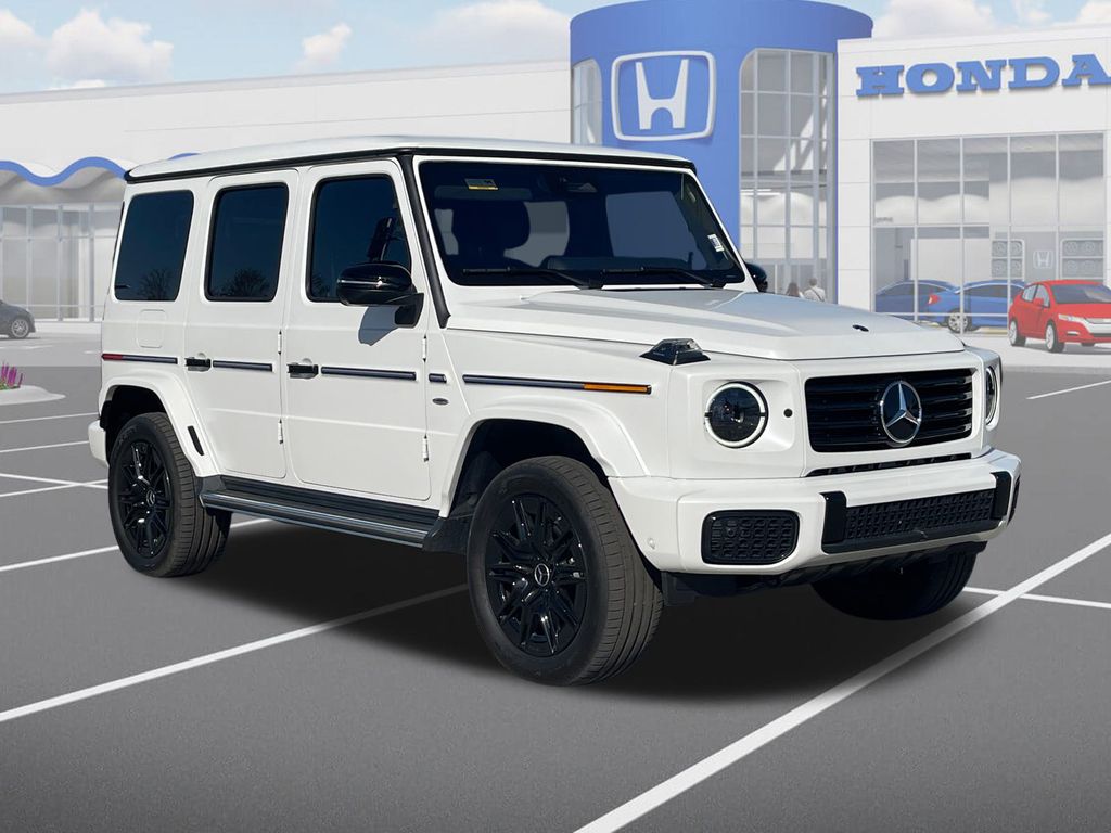 2025 Mercedes-Benz G-Class G580's photo