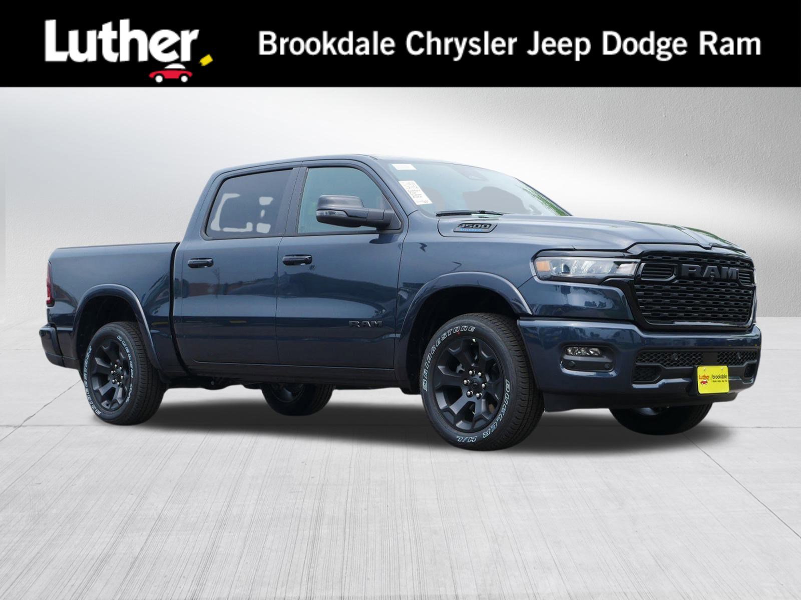 NEW 2025 RAM 1500 BIG HORN CREW CAB 4X4 5'7' BOX