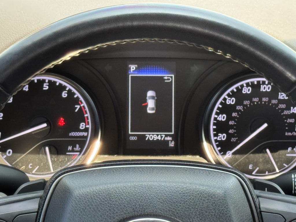 2023 Toyota Camry SE photo 15