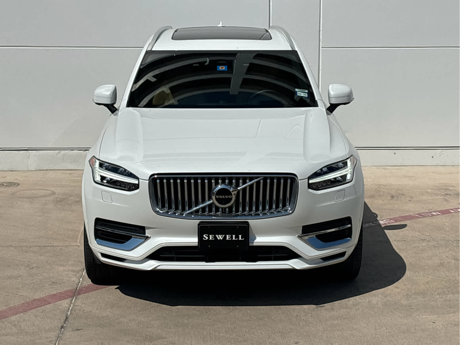 2023 Volvo XC90 Recharge Ultimate photo 2