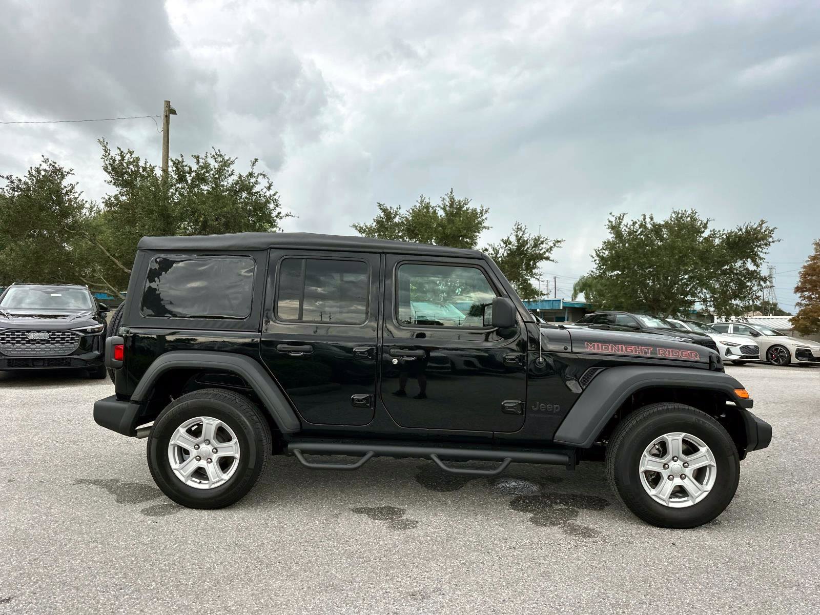 2023 Jeep Wrangler Sport S photo 3