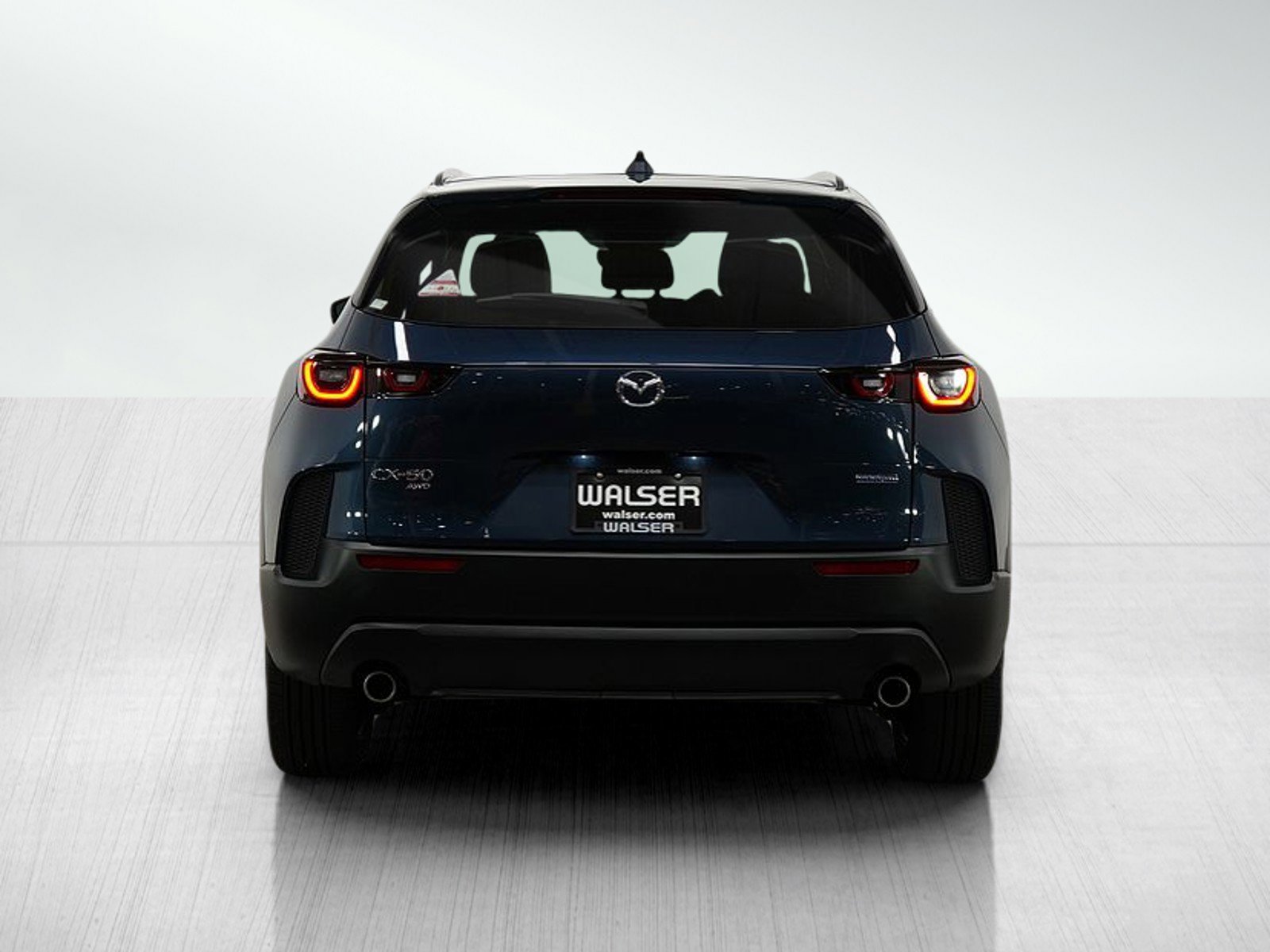 2025 Mazda CX-50 Premium Plus photo 4