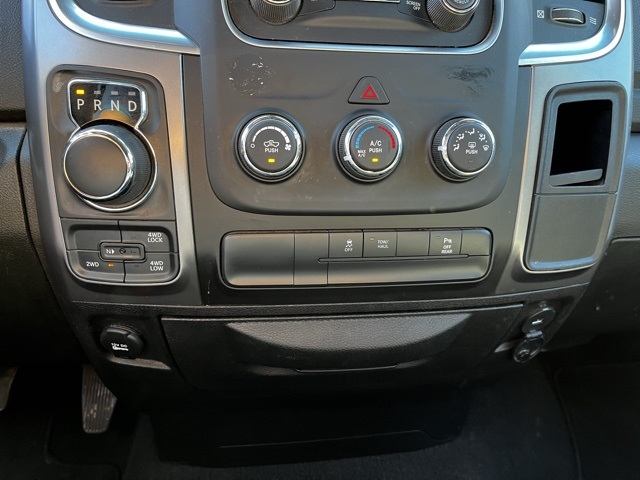 2022 Ram 1500 Classic Warlock photo 20