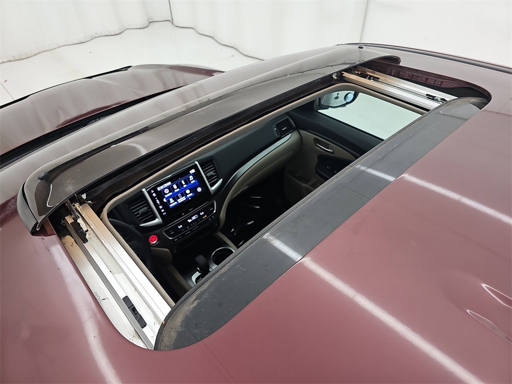 2019 Honda Ridgeline RTL-T photo 38
