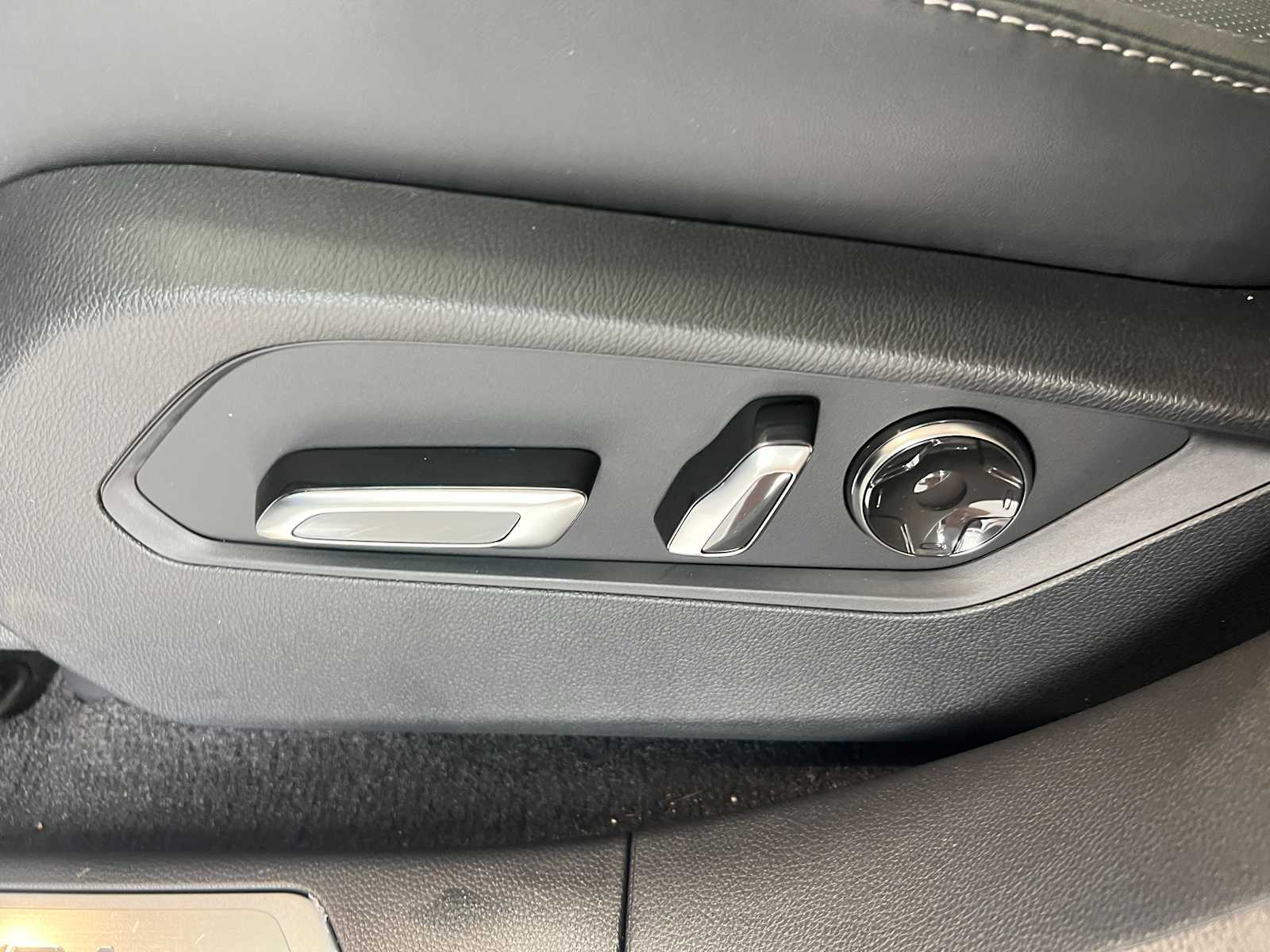 2025 Acura RDX Technology photo 17