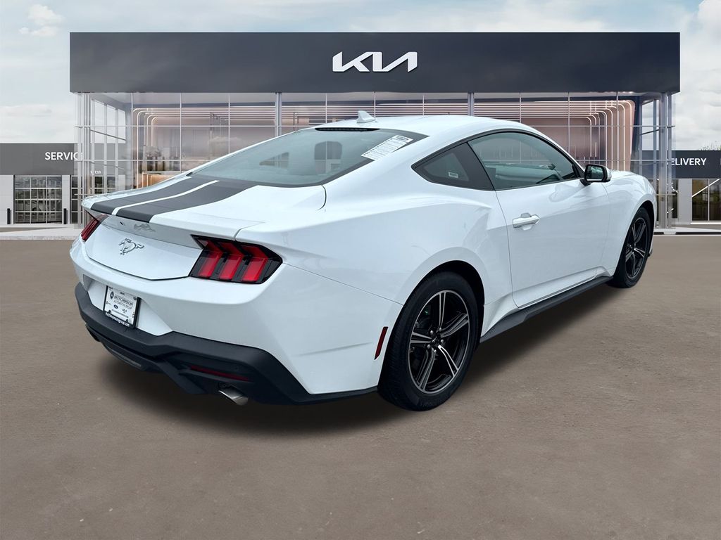 2024 Ford Mustang EcoBoost photo 3