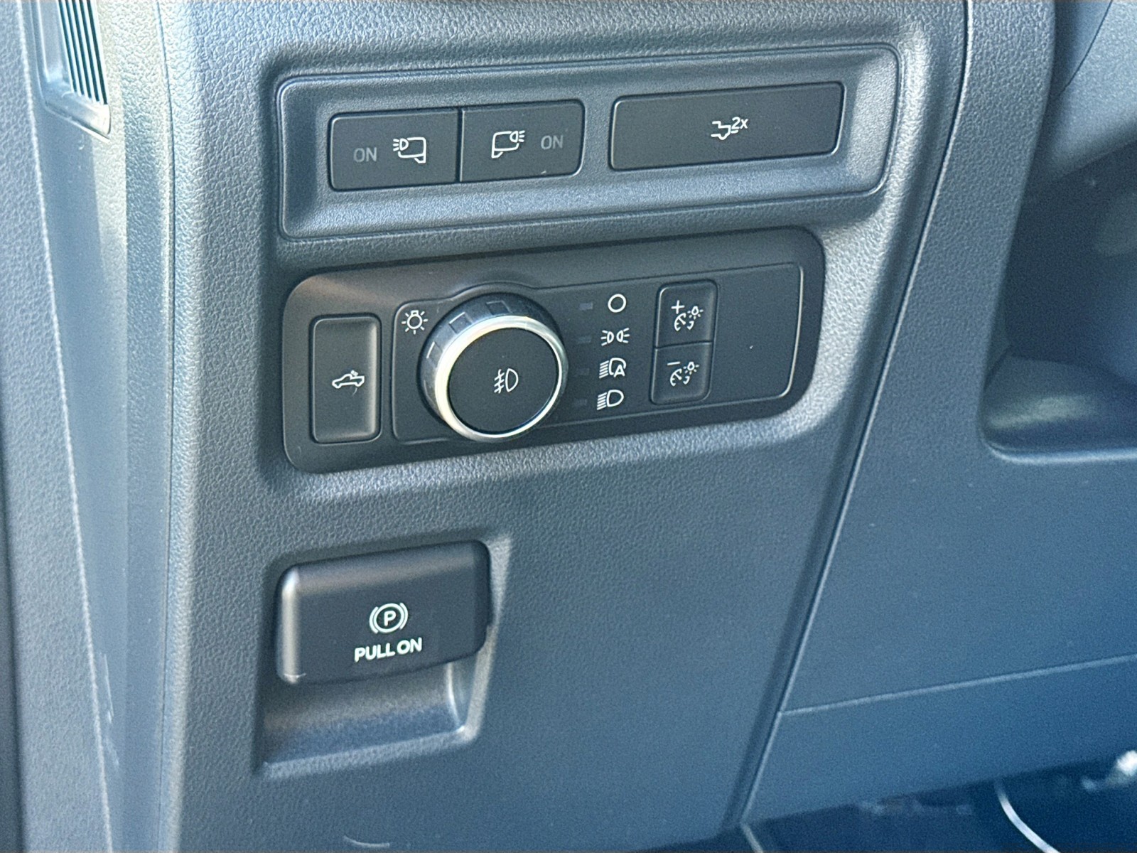 2022 Ford F-150 XLT photo 10