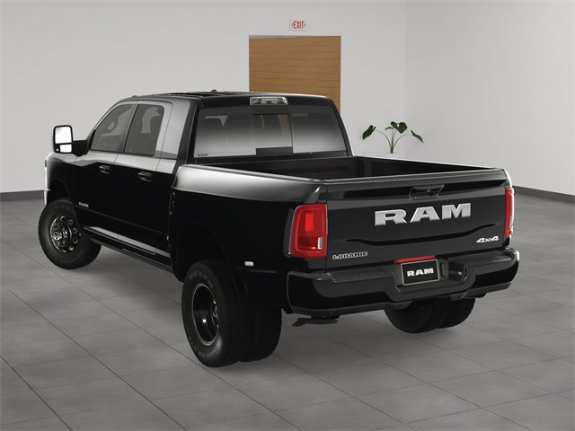 2025 Ram 3500 Laramie photo 4