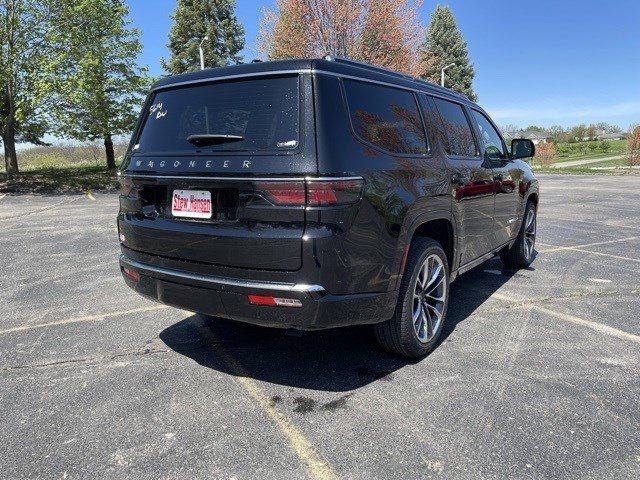 2025 Jeep Wagoneer Series III photo 4