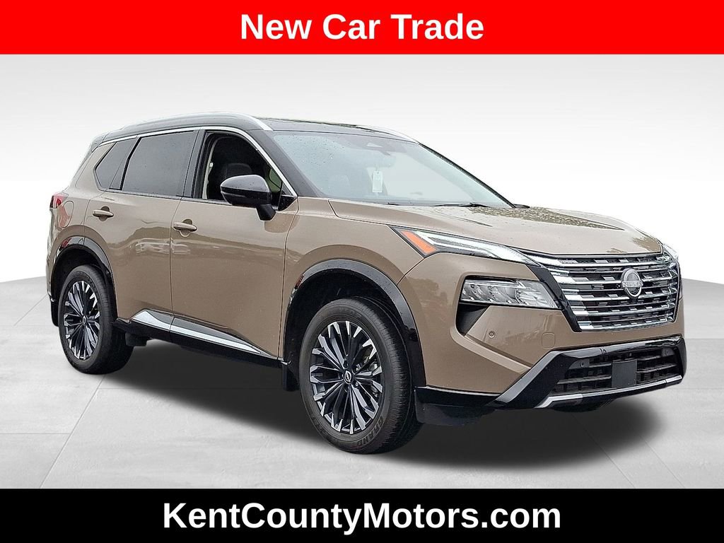 2024 Nissan Rogue Platinum's photo