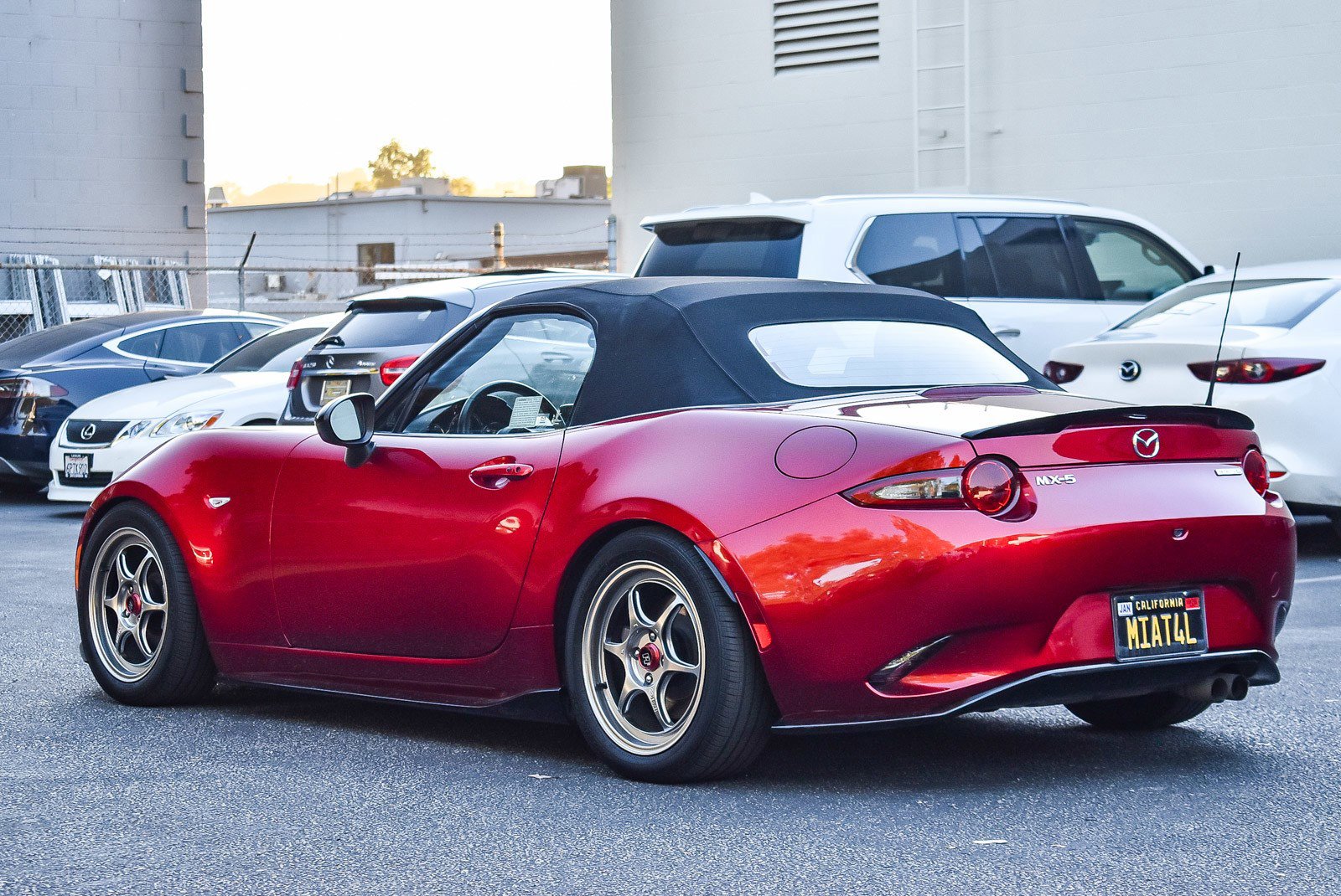 2023 Mazda MX-5 Miata Miata Sport photo 4