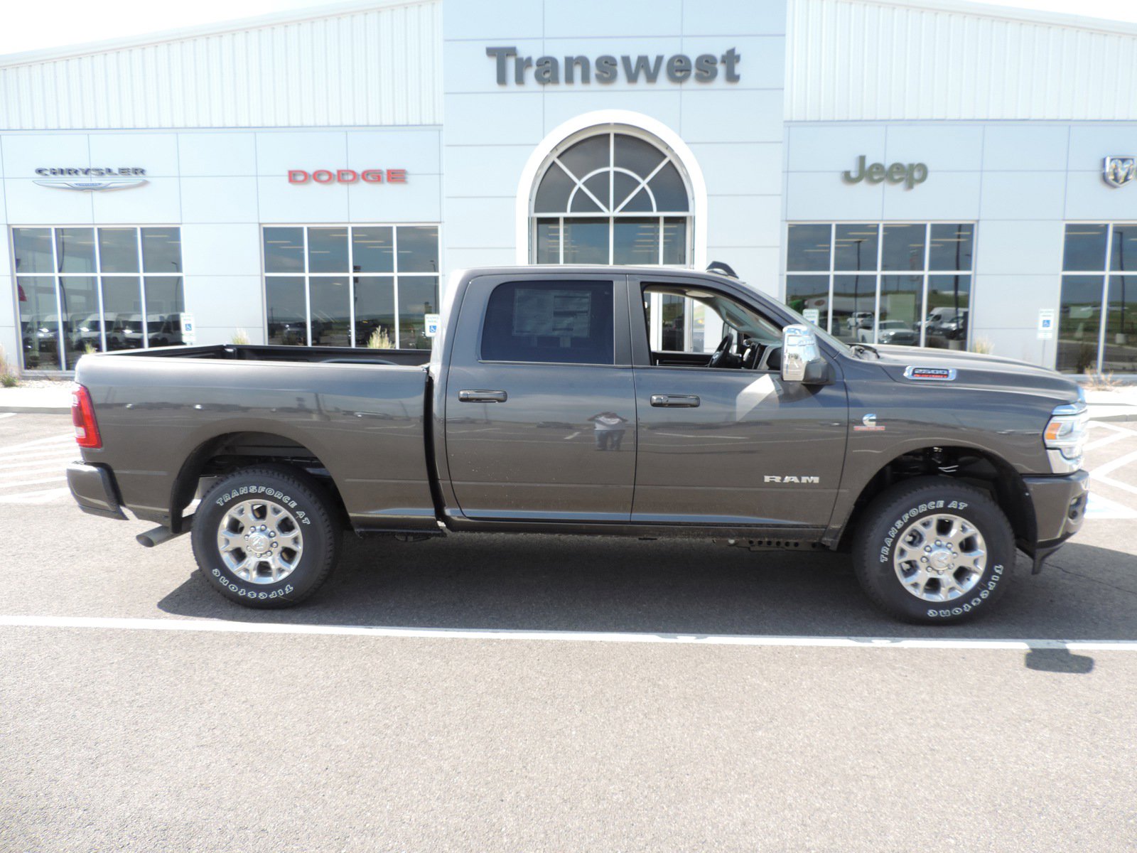 New 2023 RAM 2500 Laramie Crew Cab in Limon LPG617628 Transwest