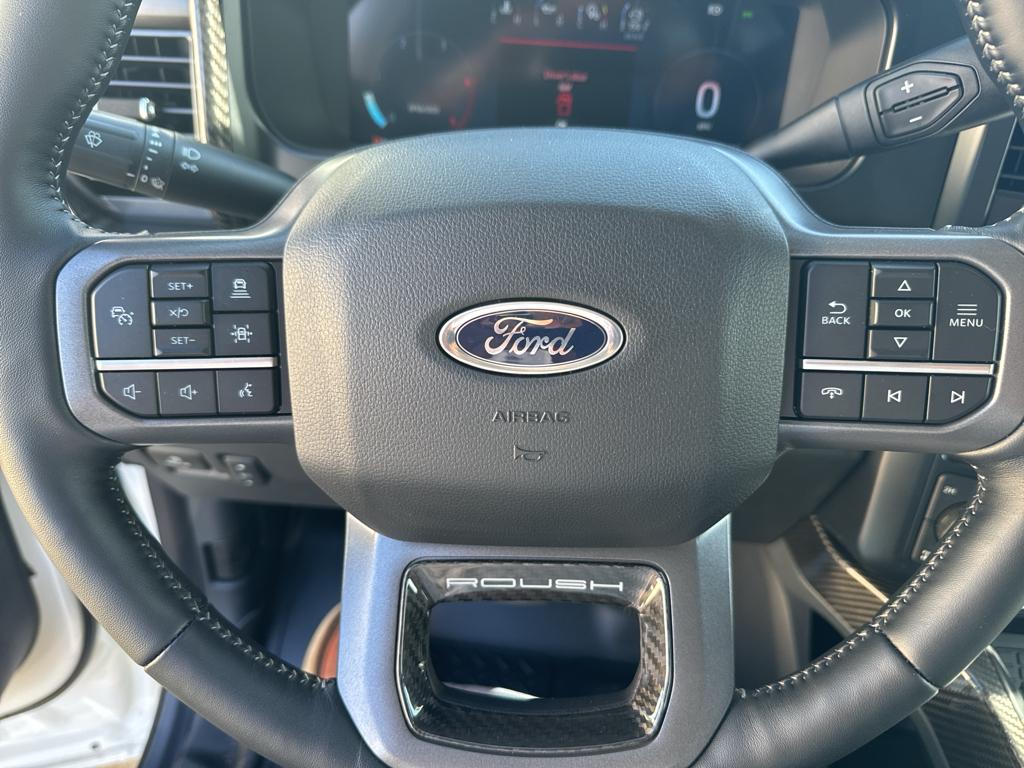 2024 Ford F-250 Lariat photo 8