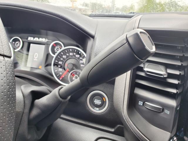 2025 Ram 2500 Tradesman photo 11