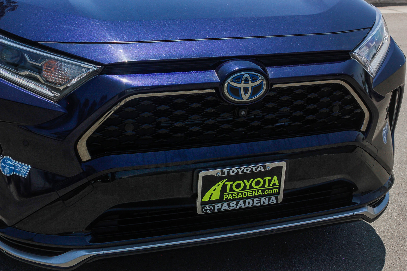 2021 Toyota RAV4 Prime XSE photo 4