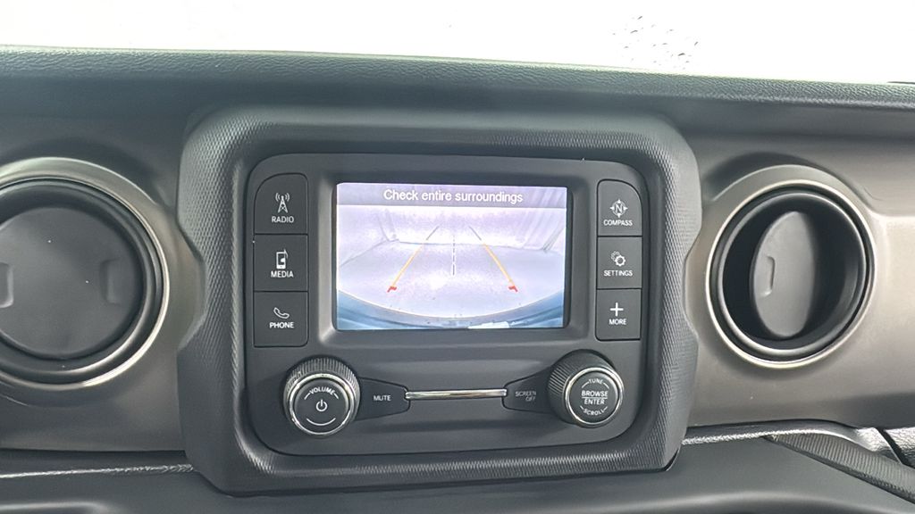 2021 Jeep Wrangler Unlimited Sport photo 26