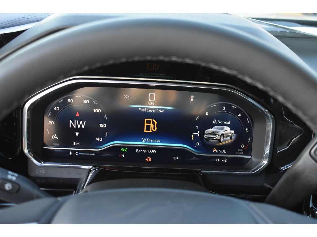 2025 Chevrolet Silverado 1500 LT photo 25