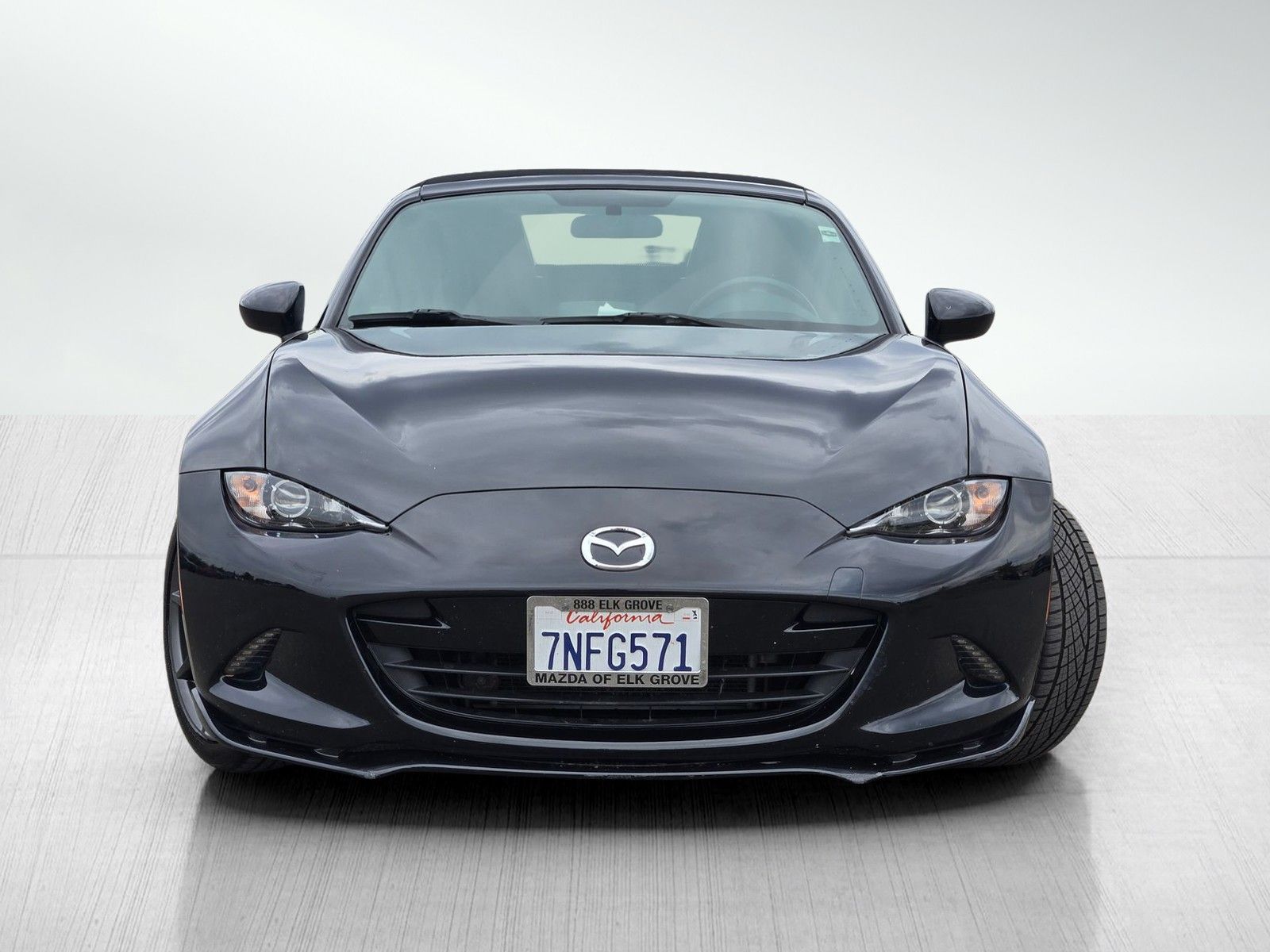 2016 Mazda MX-5 Miata Miata photo 2