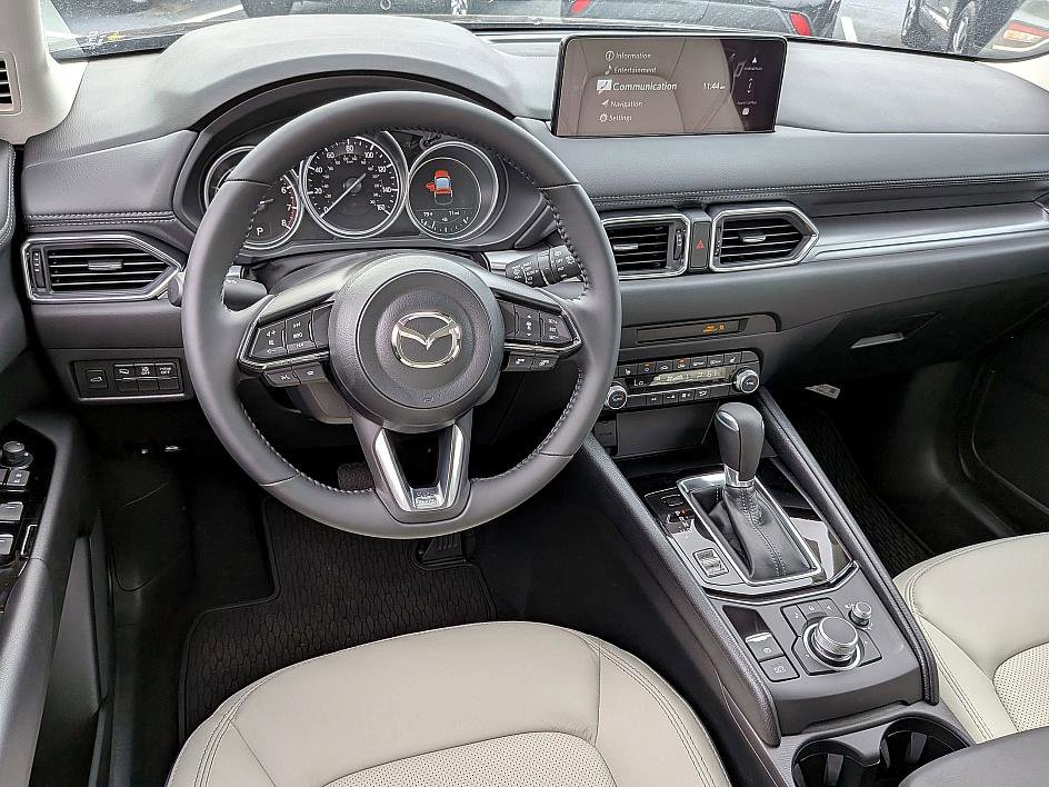 2025 Mazda CX-5 2.5 S Preferred photo 29